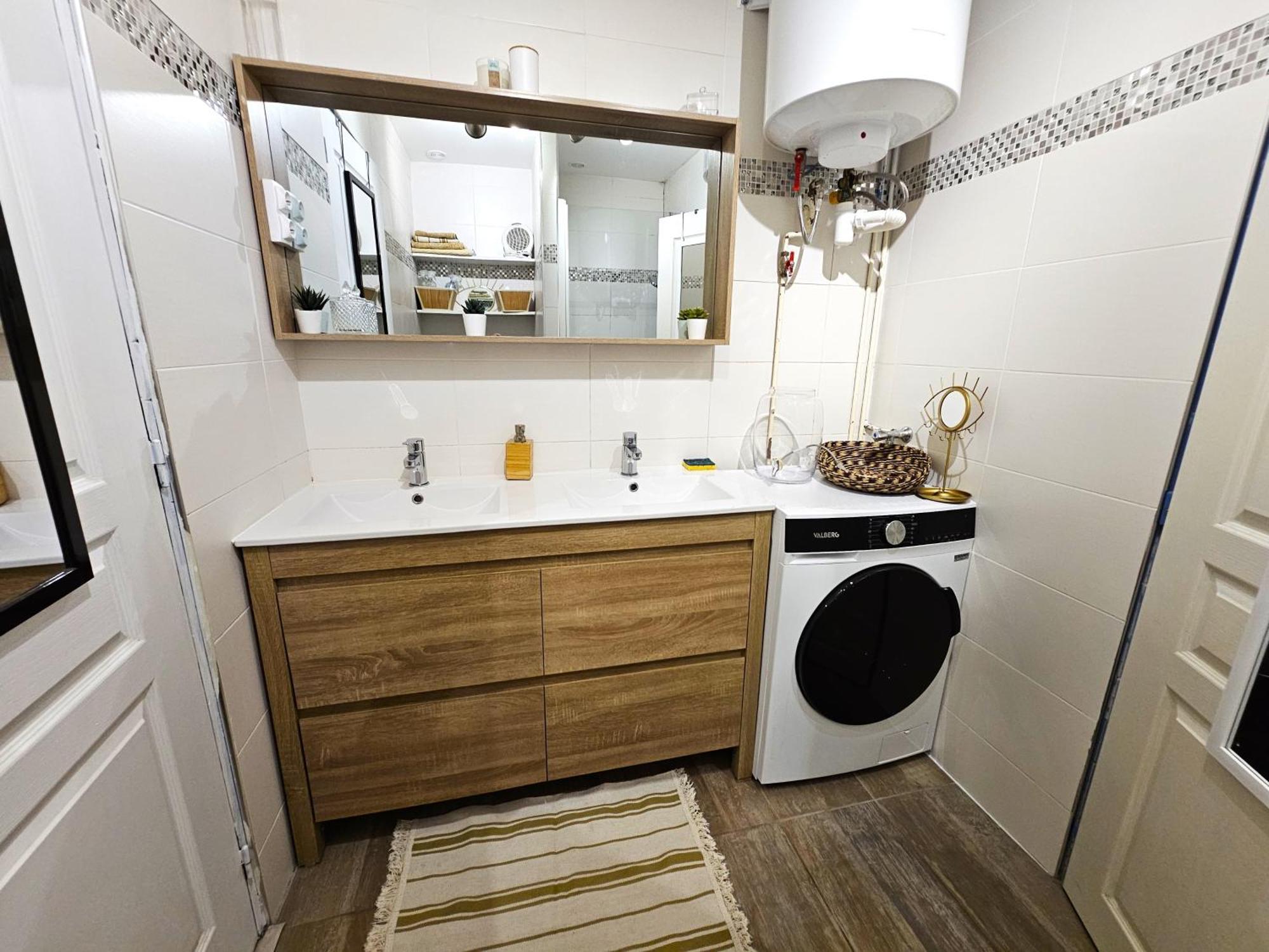 Petite Maison Au Calme Épinay-sur-Seine Екстериор снимка