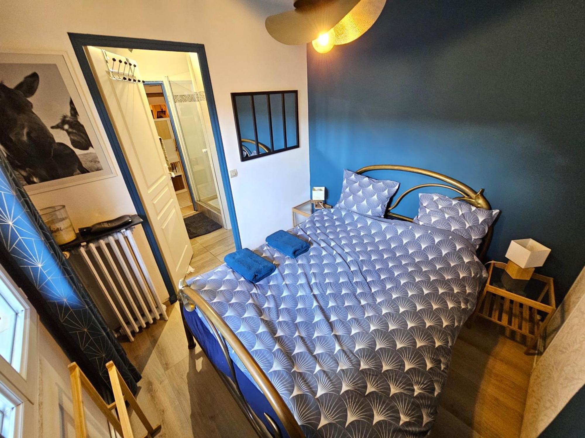 Petite Maison Au Calme Épinay-sur-Seine Екстериор снимка